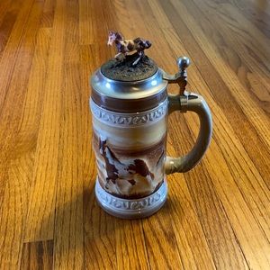 Wild mustang collector Stein